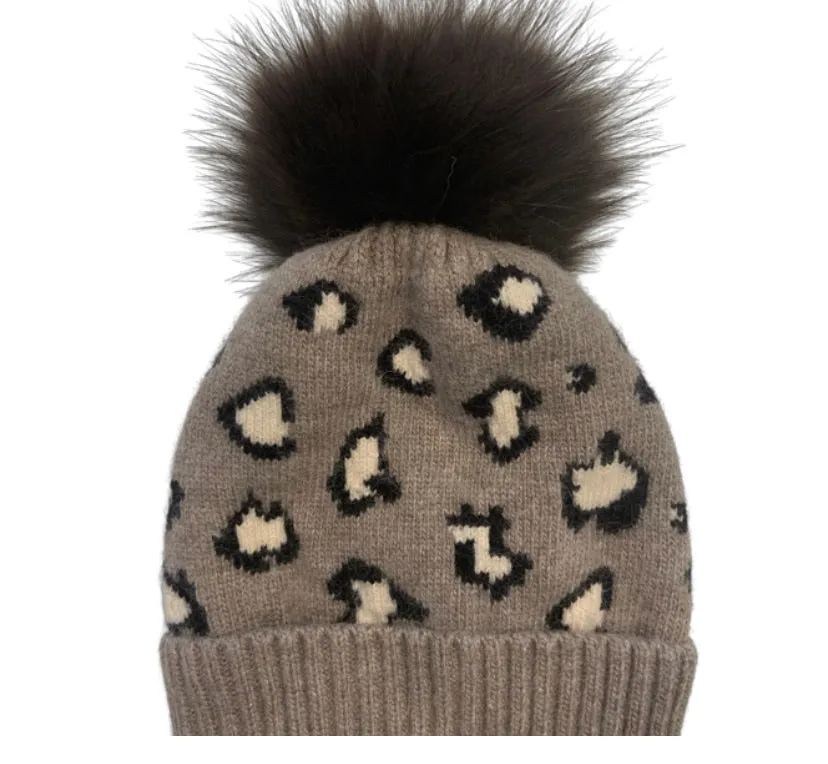 PNYC FAUX POM POM LEOPARD BEANIE